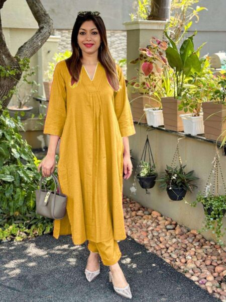 Women's Cotton Plain Coard set A-Line Straight Kurti With Pant