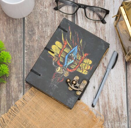 Handmade Printed Cardboard Journal Diary with Buckle Lock Unruled 200 Pages Notepad Personal Diaries for Men and Women -24