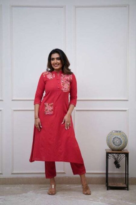 Women's Cotton Printed Straight Kurti With Pant