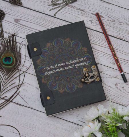 Handmade Printed Cardboard Journal Diary with Buckle Lock Unruled 200 Pages Notepad Personal Diaries for Men and Women -14