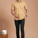 Men's Cotton Yellow Zigzag Printed Short-Sleeve Shirt ? Casual Summer Wear